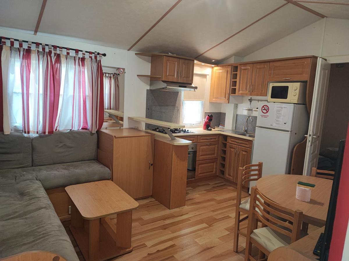 Sun Sea Camping Le Bosc Saint-Cyprien  Exterior foto